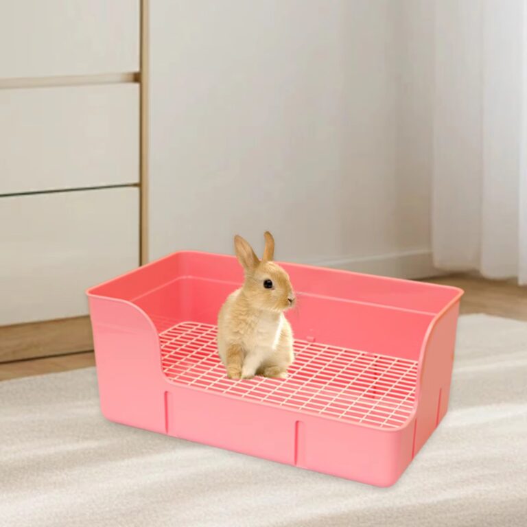 Rabbit Litter Box with Anti-Splash Design